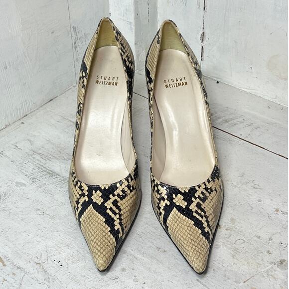 Stuart Weitzman Embossed Snakeskin Leather Pointed Toe Stilettos Pump Beige 8.5 - Picture 2 of 6